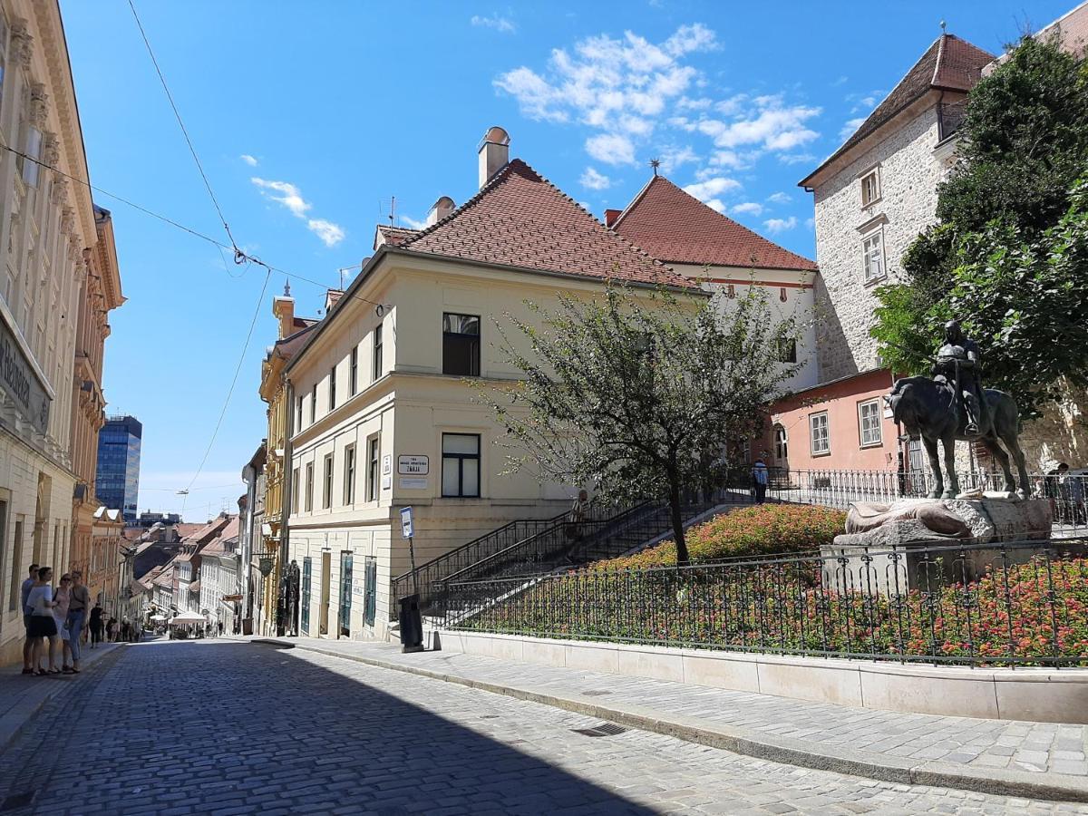 Apartment Azalea Záhřeb Exteriér fotografie